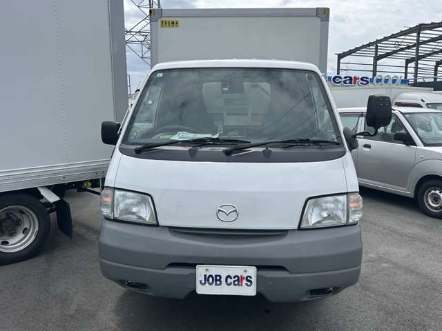 Mazda Bongo Truck 3