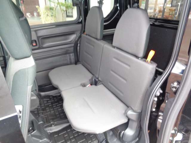 Honda N-VAN 12