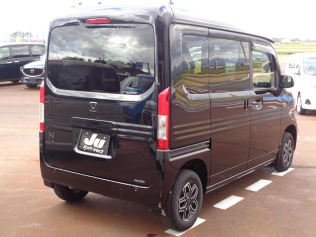 Honda N-VAN 7