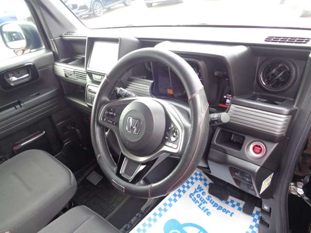 Honda N-VAN 9
