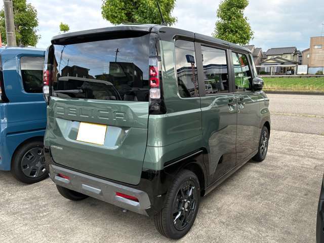 Mitsubishi Delica Mini 5
