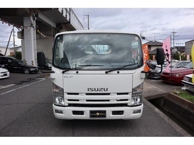 Isuzu Elf 2