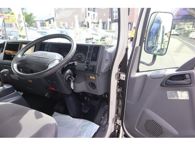 Isuzu Elf 10