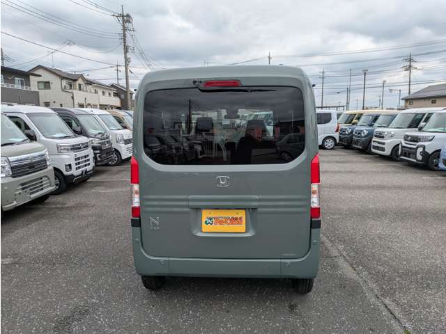 Honda N-VAN 11