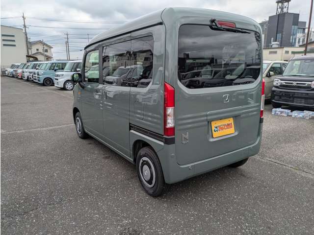 Honda N-VAN 9