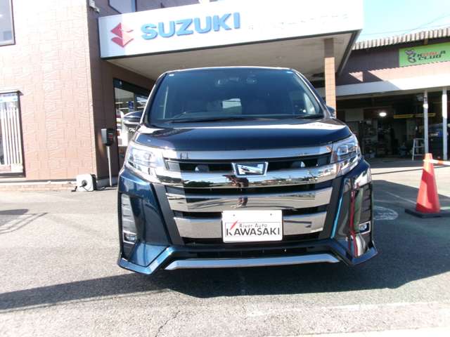 Toyota Noah 2