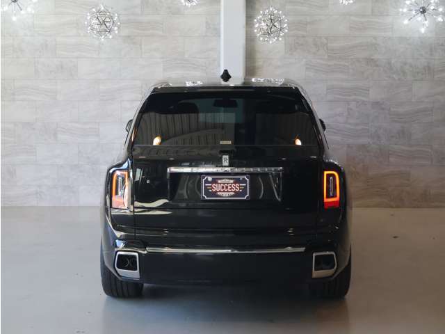Rolls-Royce カリナン 7