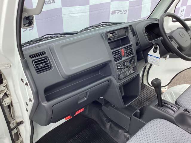Mazda Scrum Truck 11