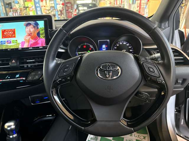 Toyota C-HR 10