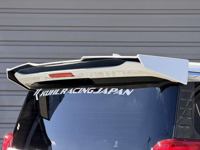 Toyota Alphard 13