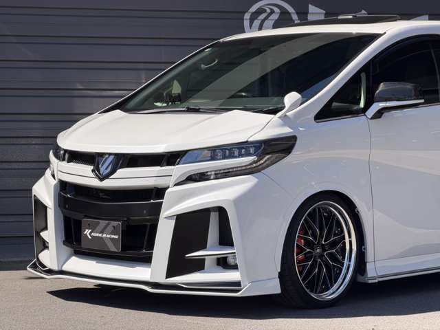Toyota Alphard 5