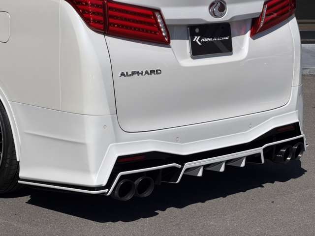 Toyota Alphard 10