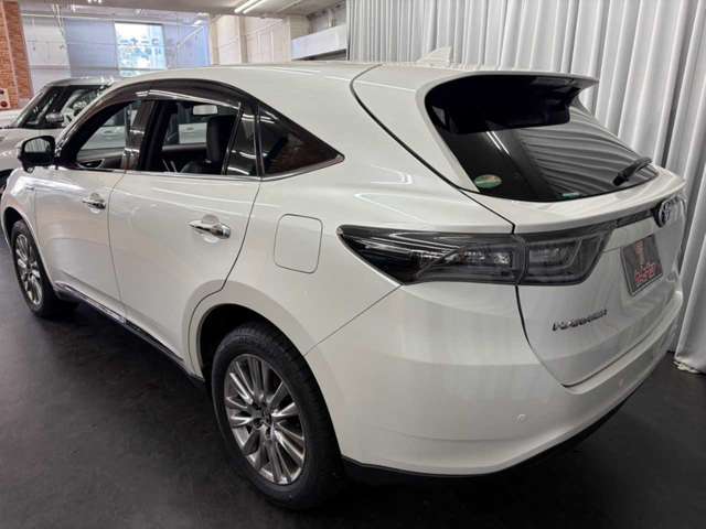 Toyota Harrier 11