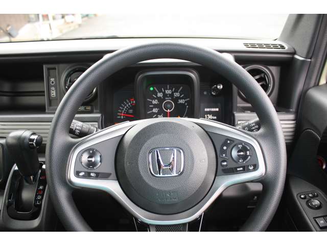 Honda N-VAN 10