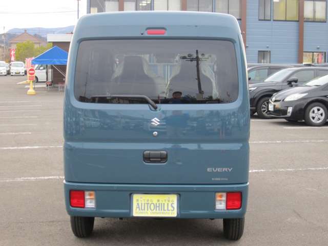 Suzuki Every 8
