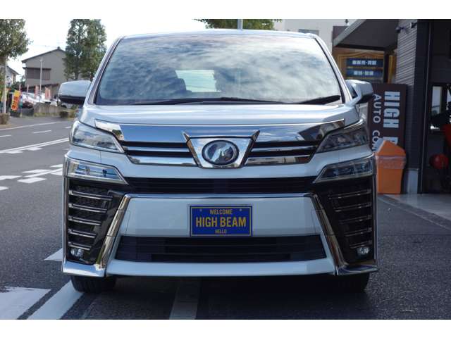 Toyota Vellfire 3