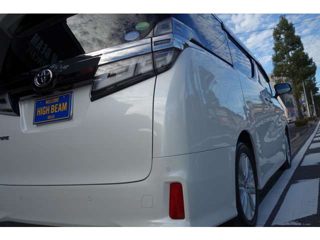 Toyota Vellfire 10