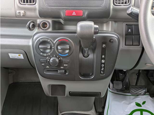 Suzuki Every 12
