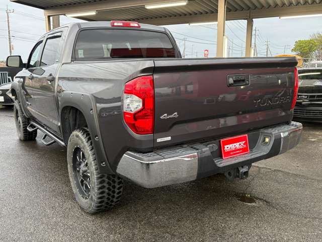 Toyota Tundra 5