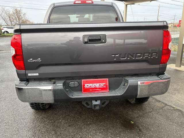 Toyota Tundra 6