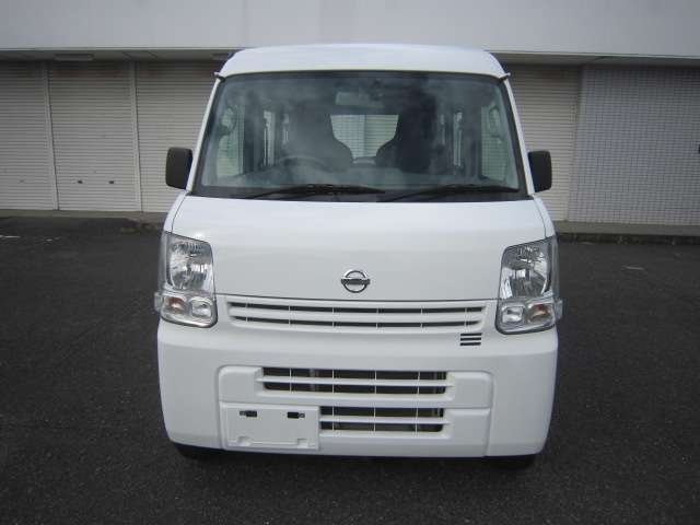 Nissan NV100 Clipper 2