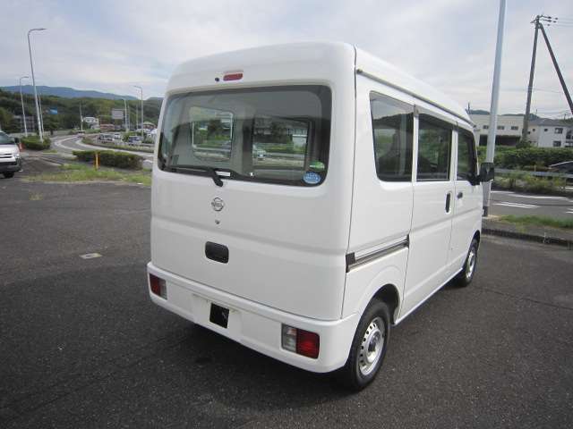 Nissan NV100 Clipper 9