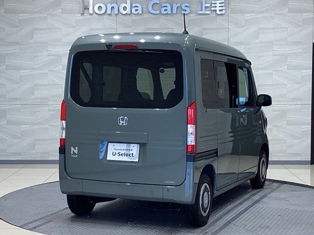 Honda N-VAN 8