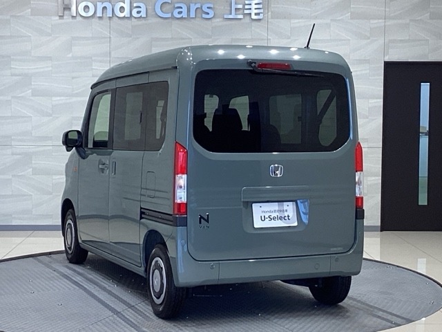 Honda N-VAN 9