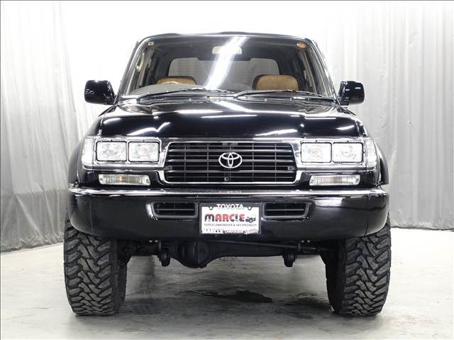 Toyota Land Cruiser 80 3