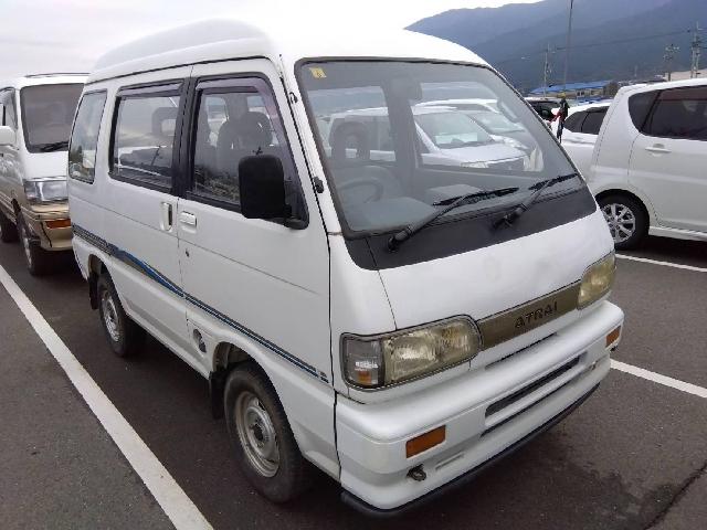 Daihatsu Atrai 4
