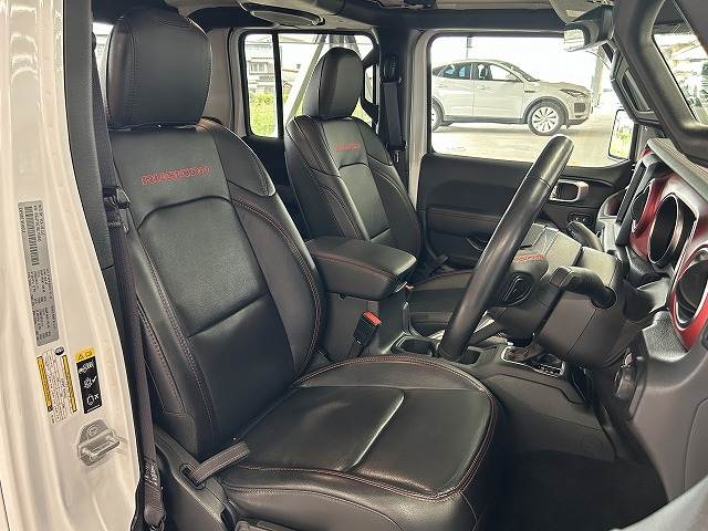 Jeep Gladiator 7