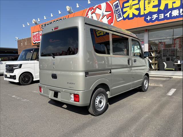 Suzuki Every 11