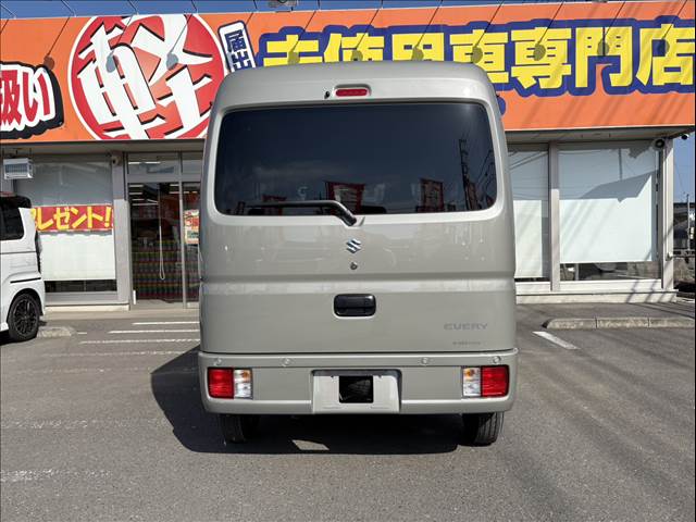 Suzuki Every 12