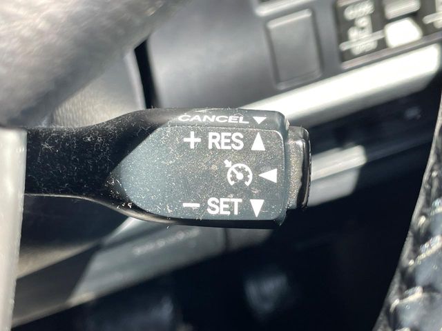 Toyota Esquire 7