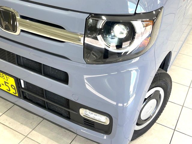 Honda N-VAN 12