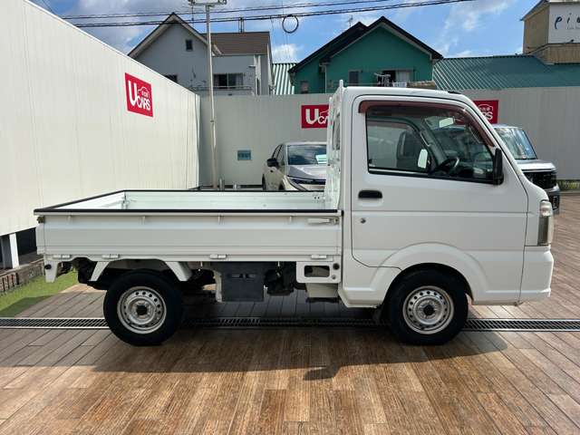 Nissan NT100 Clipper 7