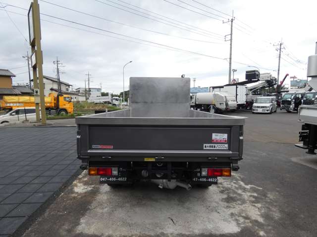 Mitsubishi Fuso Canter 8