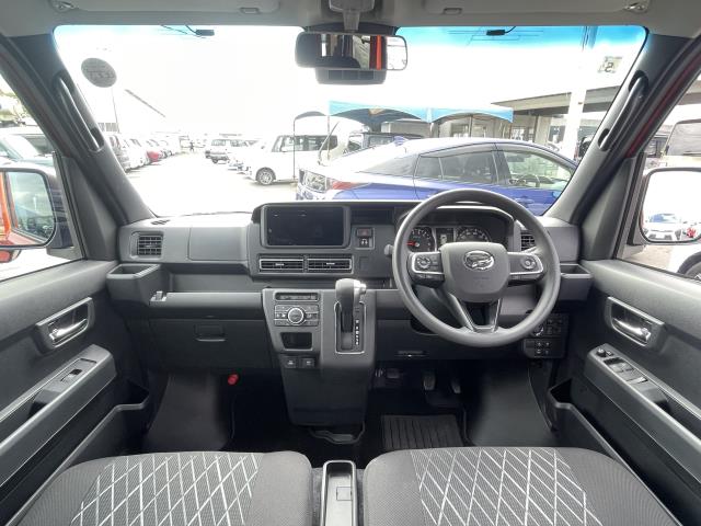 Daihatsu Atrai 5