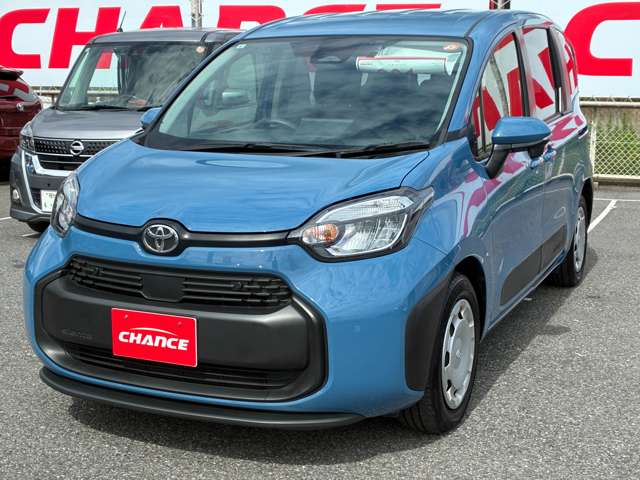 Toyota Sienta 7