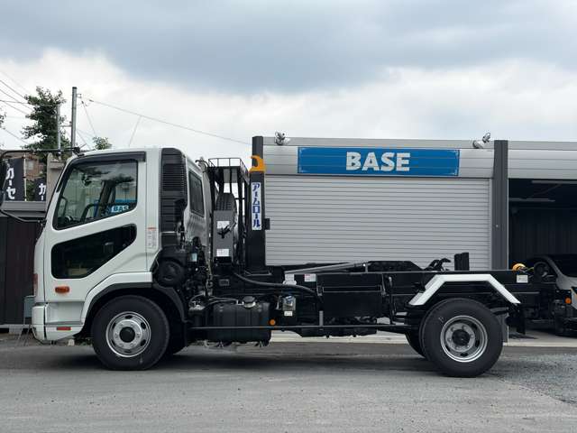 Mitsubishi Fuso Fighter 5