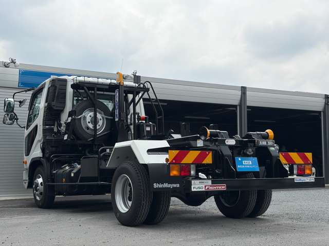 Mitsubishi Fuso Fighter 8
