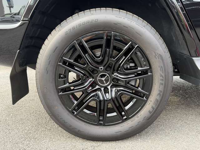 Mercedes-Benz G-Class 3