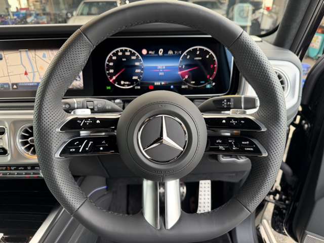 Mercedes-Benz G-Class 10