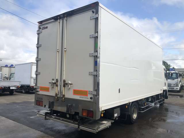 Isuzu Forward 5