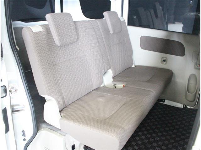Suzuki Every 12