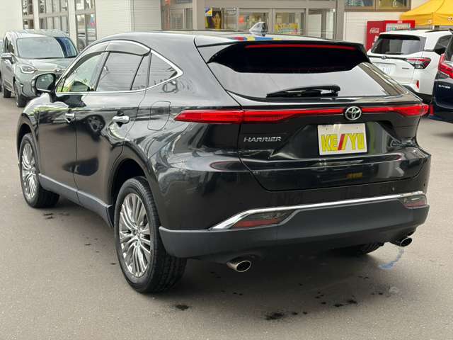 Toyota Harrier 10