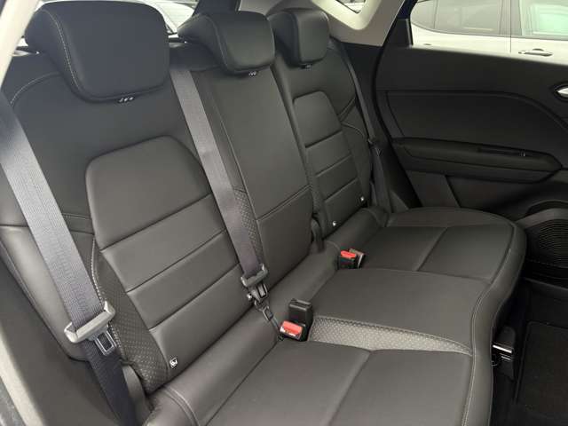 Renault Captur 11