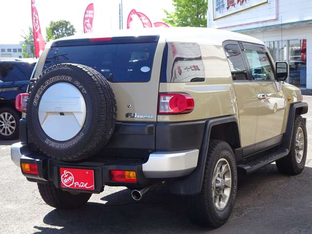 Toyota FJ Cruiser 4