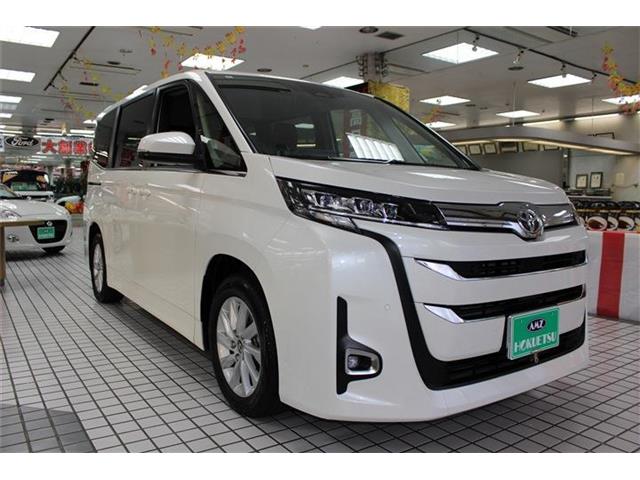 Toyota Noah 5
