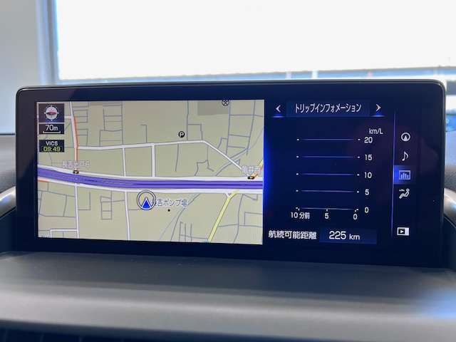 Lexus NX 11